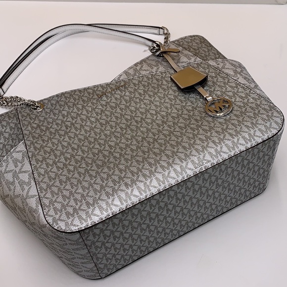 Michael Kors Jet Set Travel Large Chained Tote Shoulder Bag MK 
Silver

NWT - Picture 6 of 16